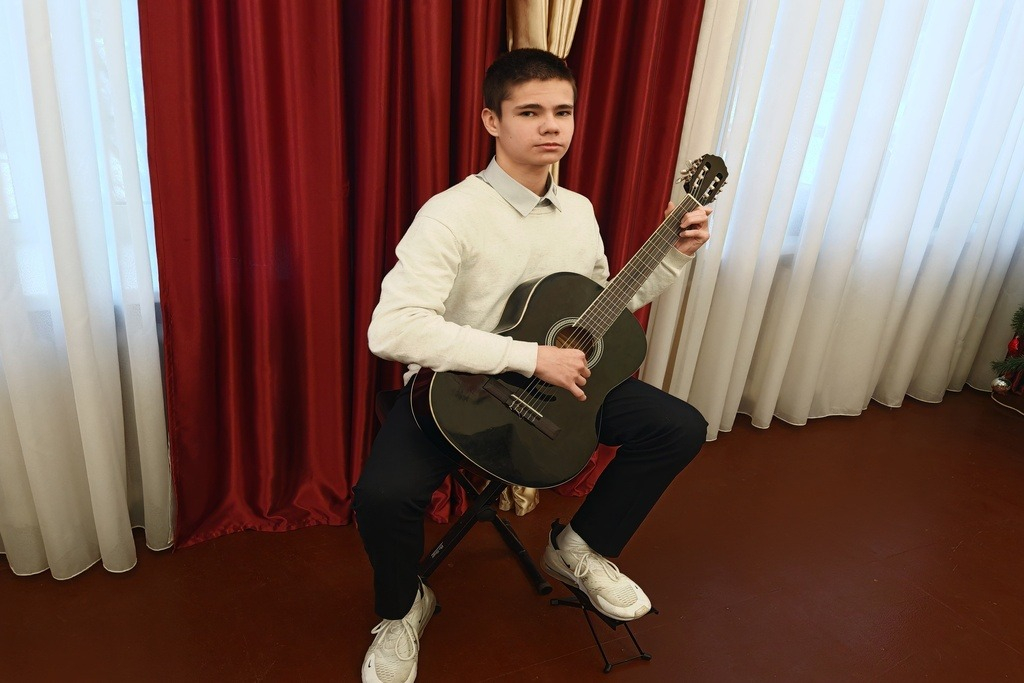 Классическая гитара